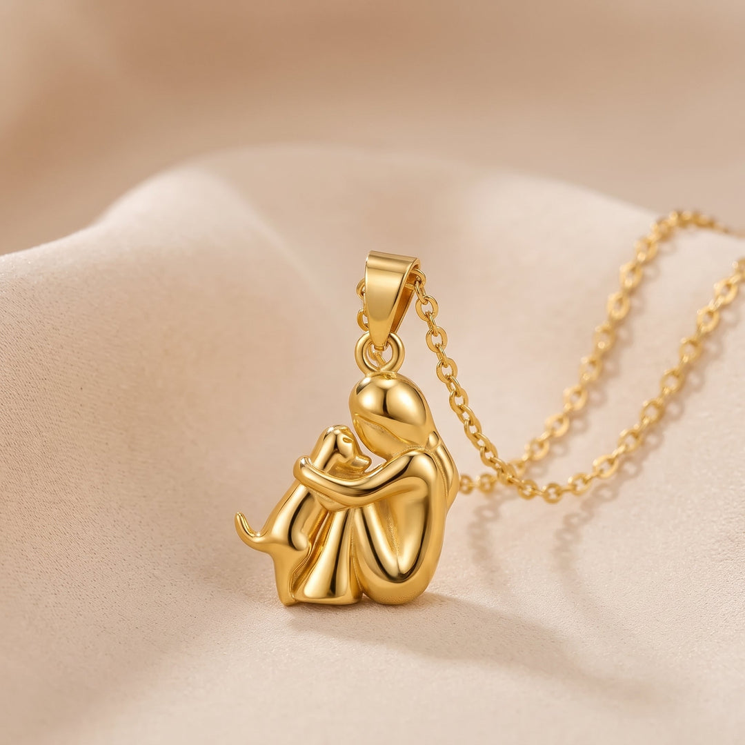 Forever Close Necklace 🐾