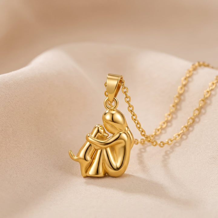 Forever Close Necklace 🐾